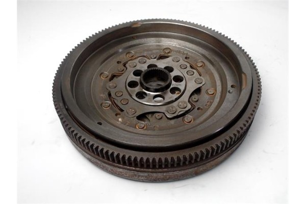 Recambio de volante motor para audi rs3 sportback (8vf) 2.5 tfsi quattro referencia OEM IAM 07K105266G 2295002019 
