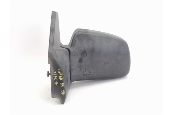 Recambio de retrovisor izquierdo para suzuki vitara (se/sf/et) 1.9 td largo lujo referencia OEM IAM 8470257B300  
