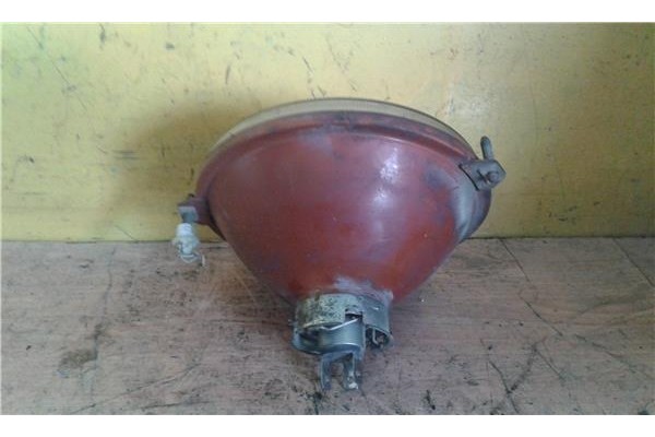 Recambio de faro delantero dcho para nissan vanette furgón (c22) 2.0 d referencia OEM IAM   