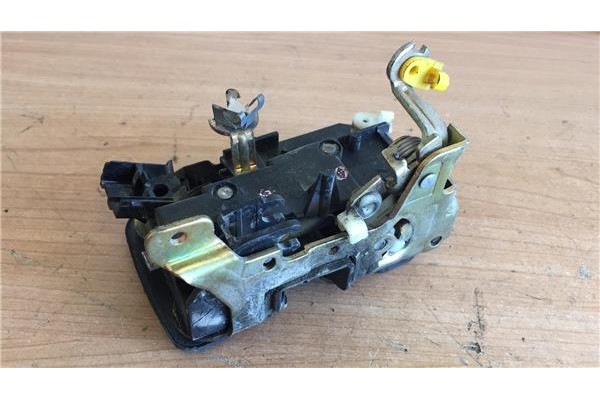 Recambio de cierre electromagnetico delantero derecho para renault kangoo i (f/kc0) 1.2 rt referencia OEM IAM   