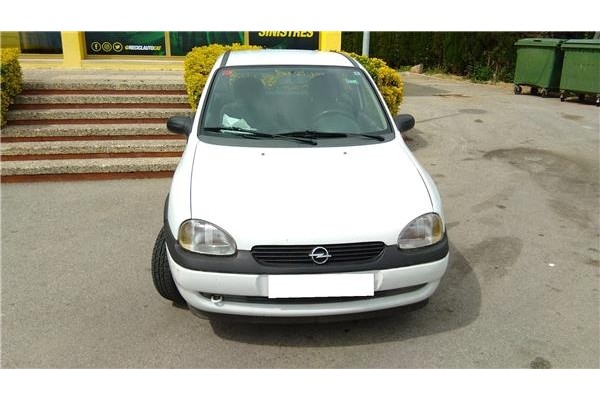 opel corsa b (1993) del año 