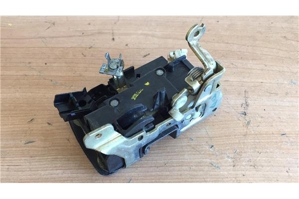 Recambio de cierre electromagnetico delantero derecho para renault kangoo i (f/kc0) 1.2 rt referencia OEM IAM   