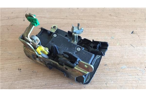 Recambio de cierre electromagnetico delantero izquierdo para renault kangoo i (f/kc0) 1.2 rt referencia OEM IAM   