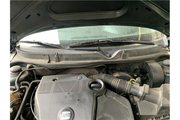 Recambio de torpedo para seat toledo (1m2) 1.6 referencia OEM IAM 1M1853829AB41  