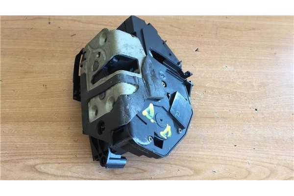Recambio de cierre electromagnetico delantero derecho para ford c-max (cb7) 1.6 titanium referencia OEM IAM US1812BC AM5A 