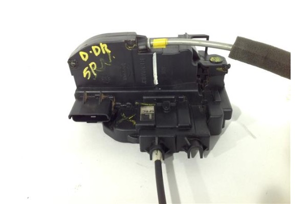 Recambio de cierre electromagnetico delantero derecho para nissan micra (k12e) 1.5 dci referencia OEM IAM 80500AX111  