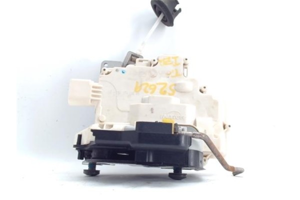 Recambio de cierre electromagnetico trasero izquierdo para audi a4 avant (8e) 2.0 tdi 16v referencia OEM IAM 8E0839015AA  