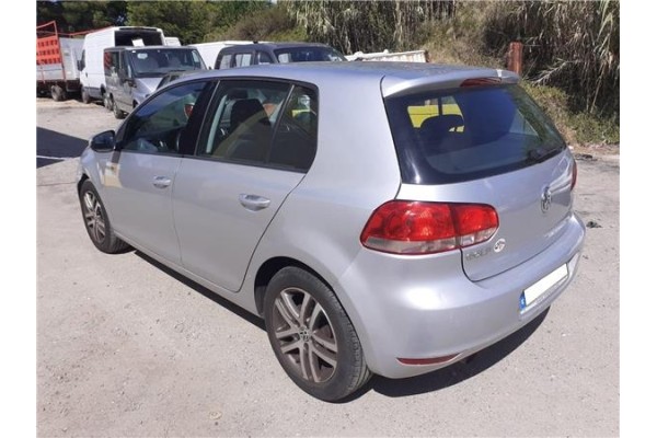 volkswagen golf vi (5k1) del año 2011