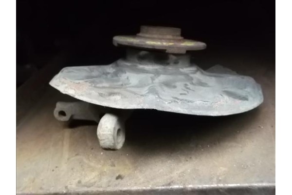 Recambio de mangueta delantero derecha para volvo serie 480 1.7 turbo referencia OEM IAM   