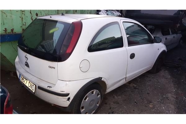 opel corsa c del año 2003
