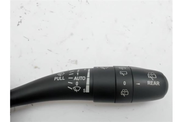 Recambio de mando limpiaparabrisas para kia ceed (ed) 1.6 crdi 115 referencia OEM IAM 934201H300  