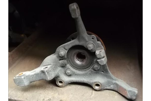 Recambio de mangueta delantero derecha para volvo s70 berlina 2.5 referencia OEM IAM   