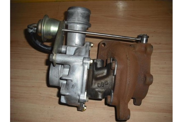 Recambio de turbo para chrysler voyager (rg) 2.5 crd se referencia OEM IAM VA6380603 35242068G 22045X 