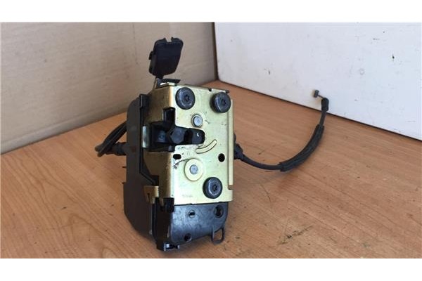 Recambio de cierre electromagnetico trasero izquierdo para renault scenic ii (jm) 1.5 confort authentique referencia OEM IAM   