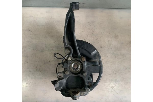Recambio de mangueta delantero izquierda para land rover range rover sport 2.7 v6 td s referencia OEM IAM RUB500130 KN88171703L 