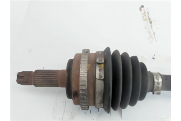 Recambio de palier delantero derecho para honda civic vi 1.4 (es4) referencia OEM IAM   
