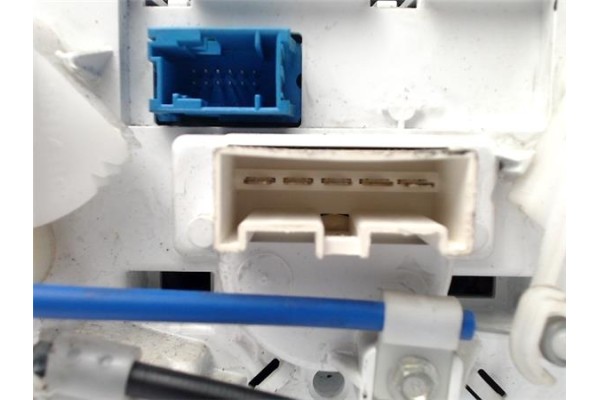 Recambio de mandos calefaccion / a.a. para fiat ii punto (188) berlina 1.3 16v multijet feel referencia OEM IAM   