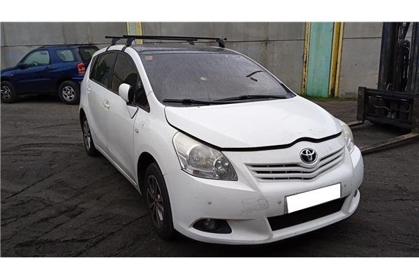 toyota verso (aur2/zgr2) del año 2012