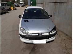 peugeot 206 del año 2000