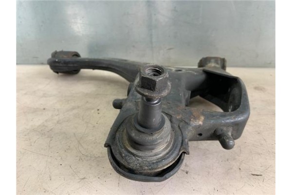 Recambio de brazo inferior delantero izquierdo para land rover range rover sport 2.7 v6 td s referencia OEM IAM RBJ501380 EST158