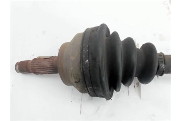 Recambio de palier delantero derecho para rover maestro 2.0 d referencia OEM IAM   