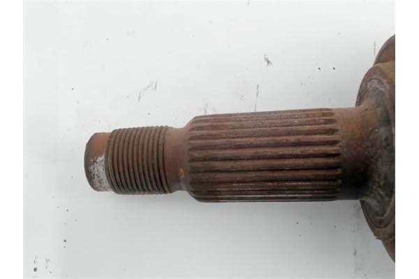 Recambio de palier delantero derecho para rover maestro 2.0 d referencia OEM IAM   