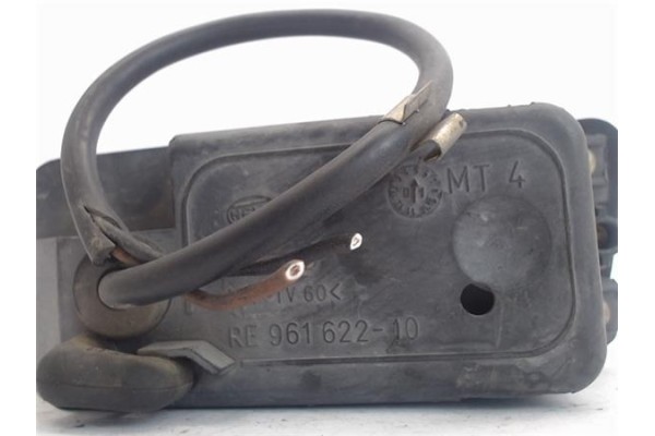 Recambio de faro antiniebla derecho para seat toledo (1l) referencia OEM IAM 90703310  