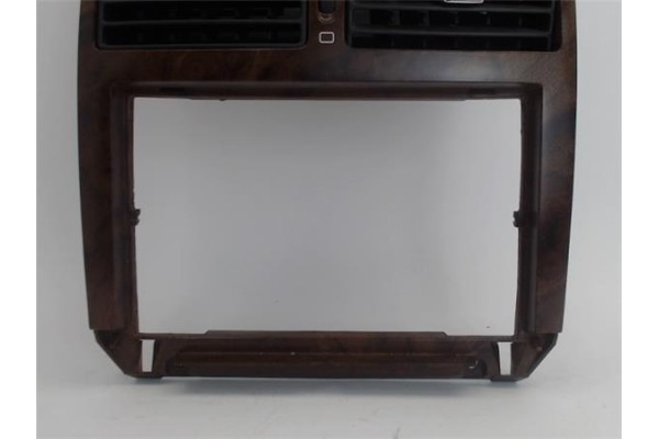 Recambio de embellecedor consola central para peugeot 307 (s1) 1.6 xn referencia OEM IAM M29500  