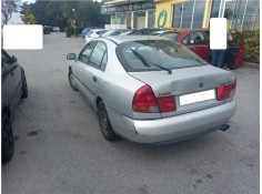 mitsubishi carisma berlina 5 (da0) del año 1998
