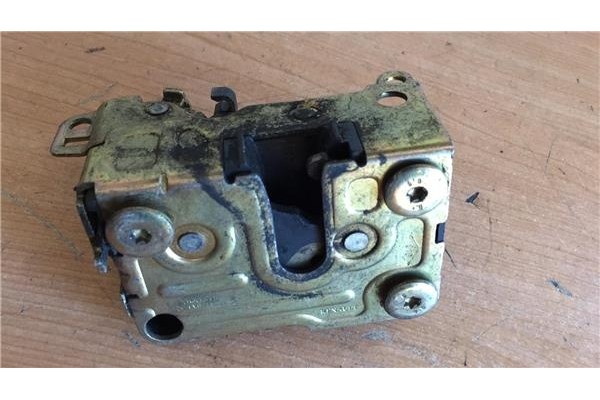 Recambio de cierre electromagnetico trasero izquierdo para renault megane i scenic (ja0) 1.9 d alize referencia OEM IAM   