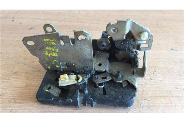 Recambio de cierre electromagnetico trasero izquierdo para renault megane i scenic (ja0) 1.9 d alize referencia OEM IAM   