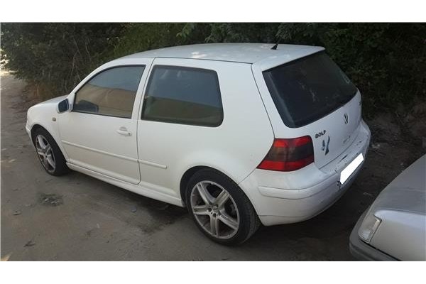 volkswagen golf iv berlina (1j1) del año 1998