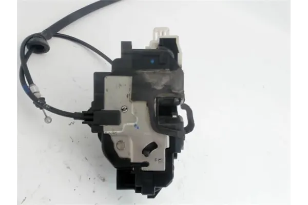 Recambio de cierre electromagnetico trasero derecho para kia ceed (ed) 1.6 crdi 115 referencia OEM IAM 814201H000  