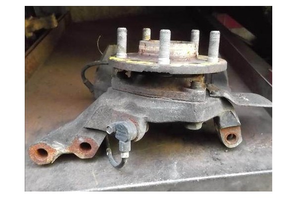 Recambio de mangueta delantero derecha para chrysler 300m lr 3.5 v6 referencia OEM IAM   