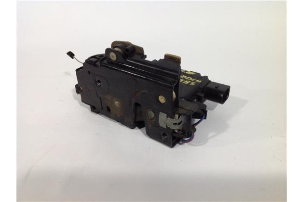 Recambio de cierre electromagnetico trasero derecho para skoda octavia berlina (1u2) 1.6 referencia OEM IAM 3B4839016 100133710 