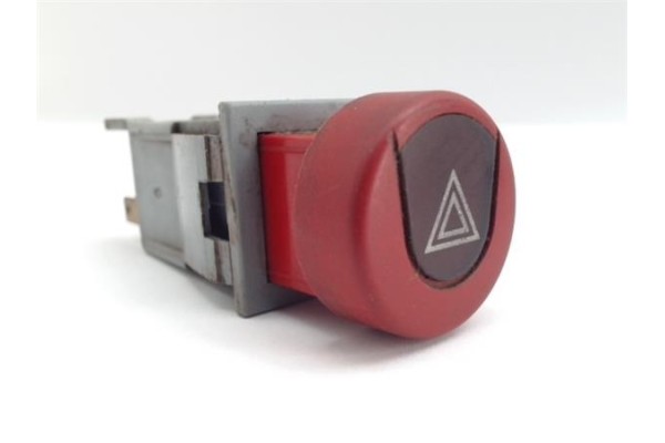 Recambio de interruptor luces emergencia para citroen berlingo 1.9 600 d niveau a. furg. referencia OEM IAM    Recambio de interruptor luces emergencia para citroen berlingo 1.9 600 d niveau a. furg. referencia OEM IAM