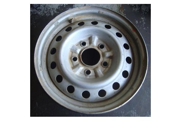 Recambio de llanta para nissan serena (c23m)(1992) 2.3 d referencia OEM IAM   