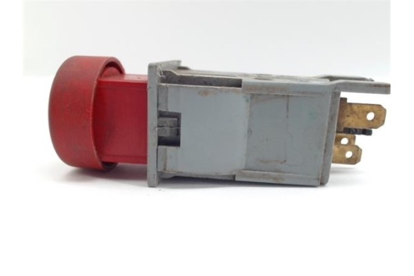 Recambio de interruptor luces emergencia para citroen berlingo 1.9 600 d niveau a. furg. referencia OEM IAM    Recambio de interruptor luces emergencia para citroen berlingo 1.9 600 d niveau a. furg. referencia OEM IAM