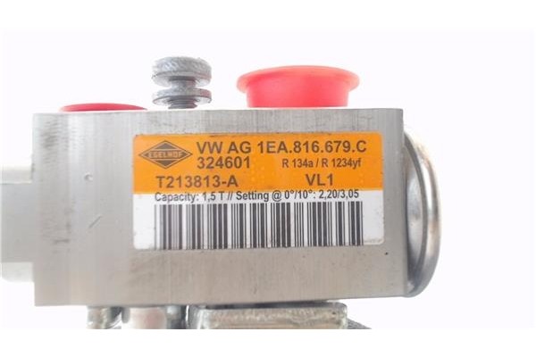 Recambio de radiador calefaccion para ford explorer (ctw) híbrido st-line plug-in-hybrid 4x4 referencia OEM IAM 1EA816103D  