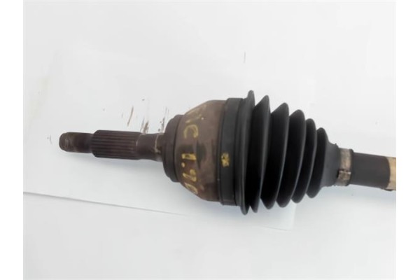 Recambio de palier delantero izquierdo para renault trafic furgón (txx) 1.9 d referencia OEM IAM  860563 