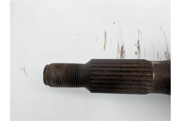Recambio de palier delantero izquierdo para renault trafic furgón (txx) 1.9 d referencia OEM IAM  860563 