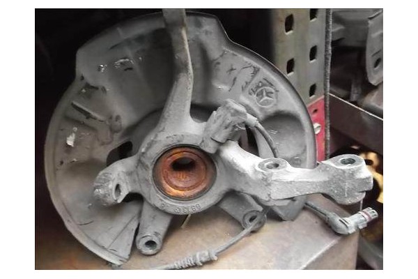 Recambio de mangueta delantero derecha para mercedes-benz clase a (bm 168) 1.7 160 cdi (168.007) referencia OEM IAM   