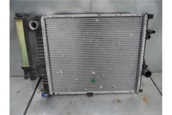 Recambio de radiador para bmw serie 5 berlina (e39) 2.8 528i referencia OEM IAM 2139510003200  