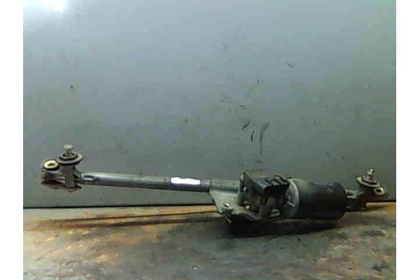 Recambio de motor limpiaparabrisas delantero para opel vectra b berlina (1995) 2.0 i 16v referencia OEM IAM  0390241142 
