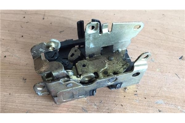 Recambio de cierre electromagnetico delantero izquierdo para renault megane i classic (la0) 1.4 1.6 europa referencia OEM IAM   
