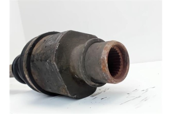 Recambio de palier delantero izquierdo para renault trafic furgón (txx) 1.9 d referencia OEM IAM   