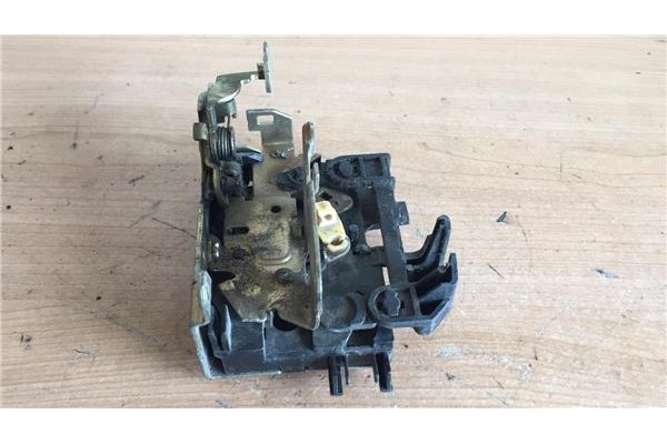 Recambio de cierre electromagnetico delantero izquierdo para renault megane i classic (la0) 1.4 1.6 europa referencia OEM IAM   