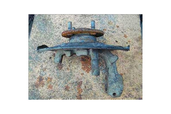 Recambio de mangueta delantero izquierda para rover 400 (xw) 420 gsi/sli/gti/vite referencia OEM IAM   