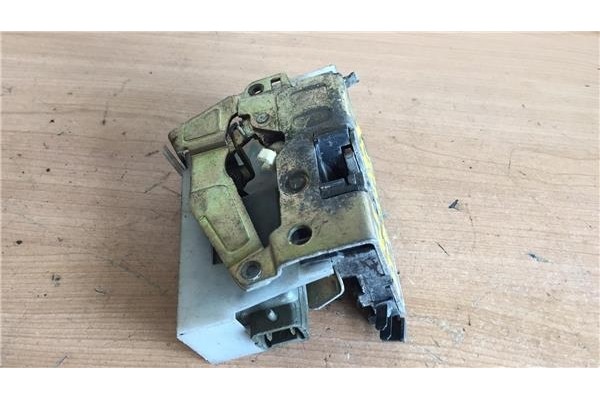 Recambio de cierre electromagnetico trasero derecho para renault megane i berl./ berl. con portón (ba0) 1.5 1.6e europa referenc