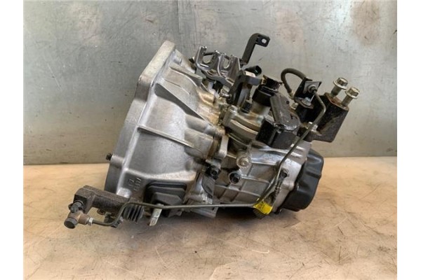 Recambio de caja cambios manual para kia rio (jb) 1.4 16v referencia OEM IAM 4311132000 TAWSD078717 